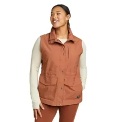 Eddie Bauer Women's Trekker Vest -Boutique Fashion Clothing Store https3A2F2Feddiebauer.scene7 .com2Fis2Fimage2FEddieBauer2FD0061529 632C1 640x