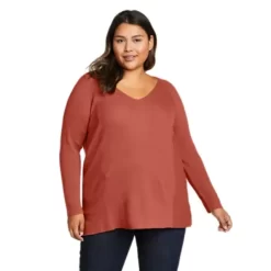 Eddie Bauer Women's Tellus V-Neck Sweater -Boutique Fashion Clothing Store https3A2F2Feddiebauer.scene7 .com2Fis2Fimage2FEddieBauer2FP0100972 833C1 640x